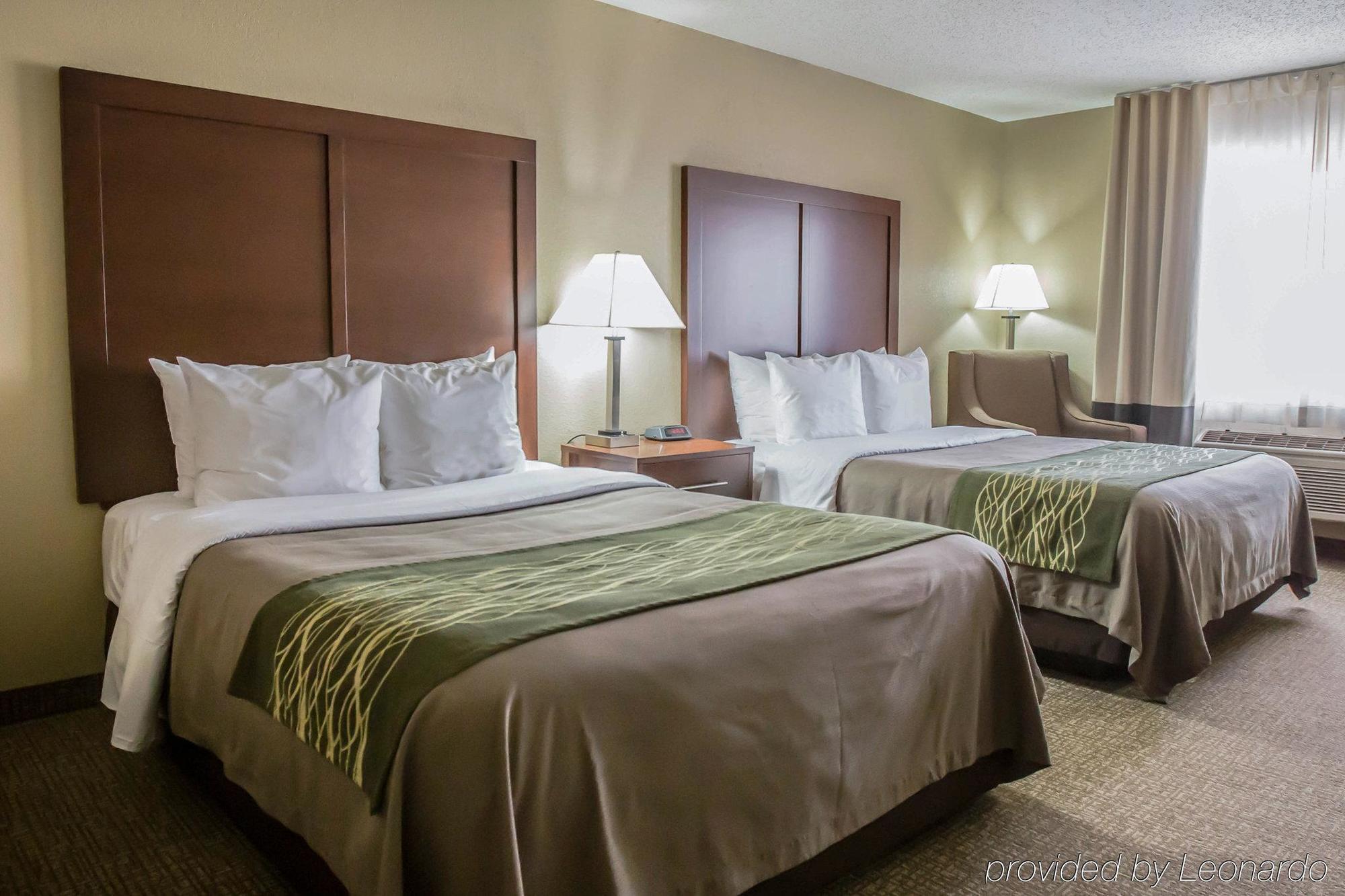Comfort I-80 Inn Morris