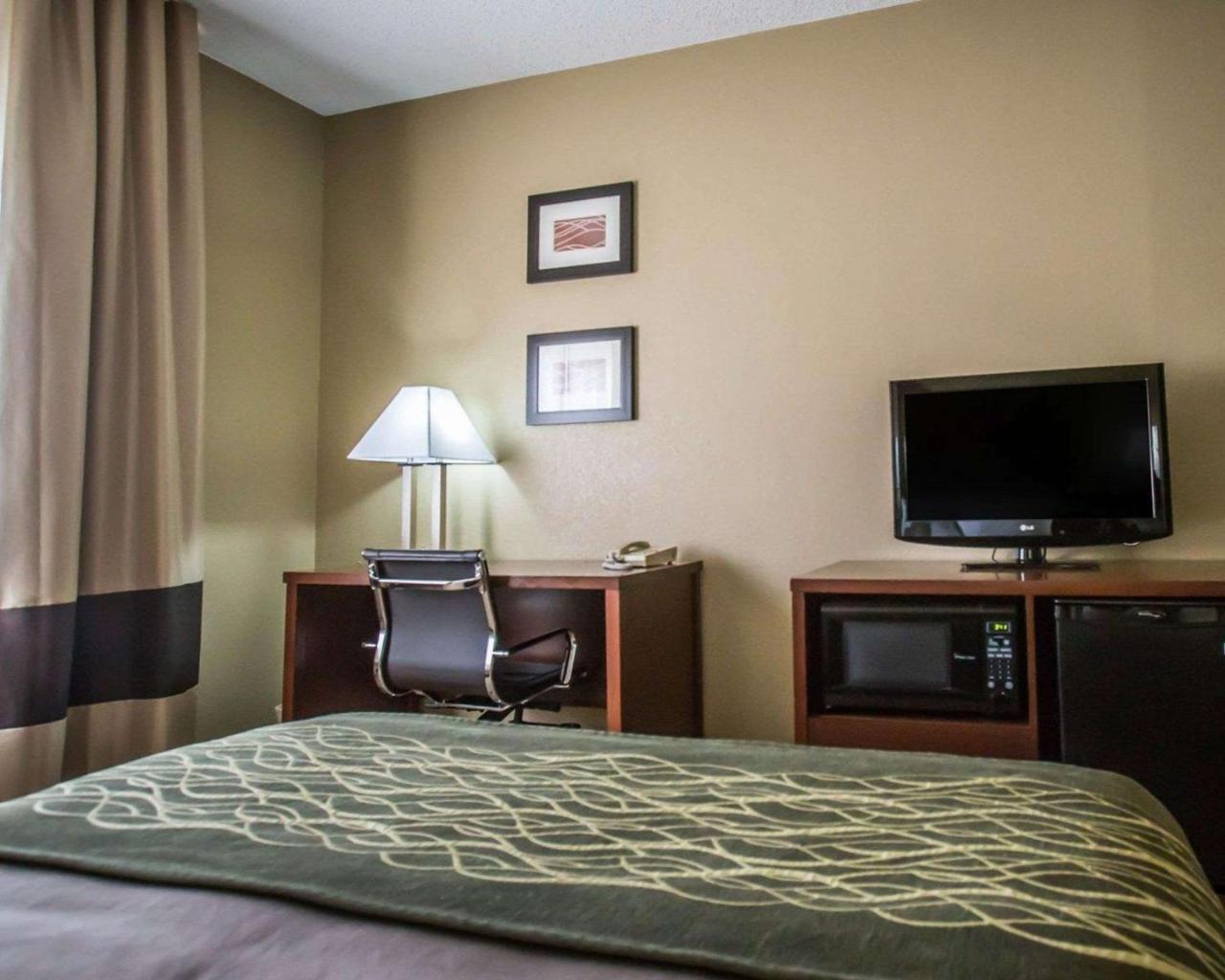 Comfort I-80 Inn